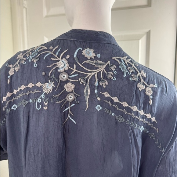 Johnny Was Navy Blue Tunic/Top Boho Blouse, Sz S, Embroidered, Cupra Rayon. - Picture 9 of 12